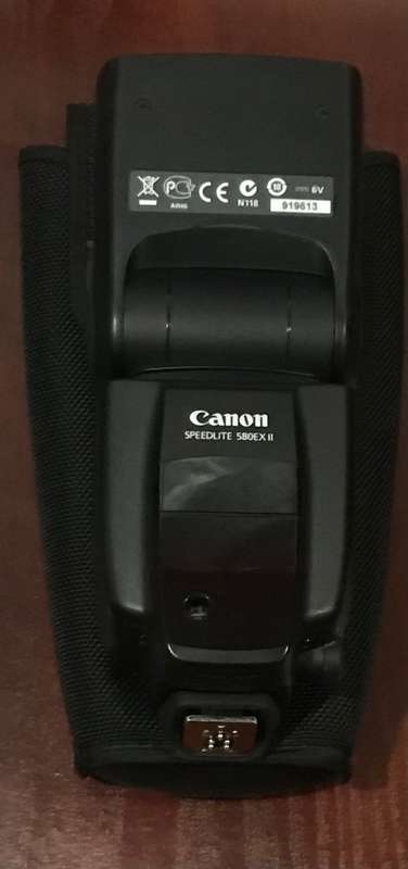 Canon SPeedlight 580EX II Flash - In excellent workIng OFF