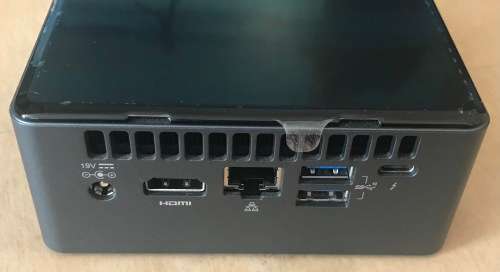 NUC - MINI PC BOXNUC8BEH I3 8th 8GB 1000GB IN EXCELLENT WORKING CONDITION