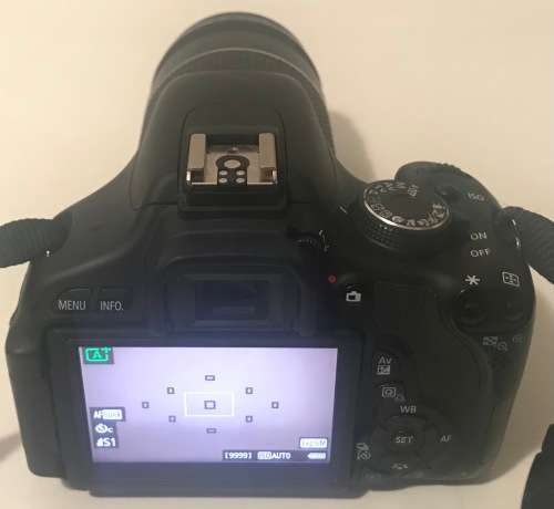 CANON EOS 600d WITH 75-300mm 1:4-5.6 III IN EXCELLENT  WORKING CONDITION 10% OFF ON FULL PRICE