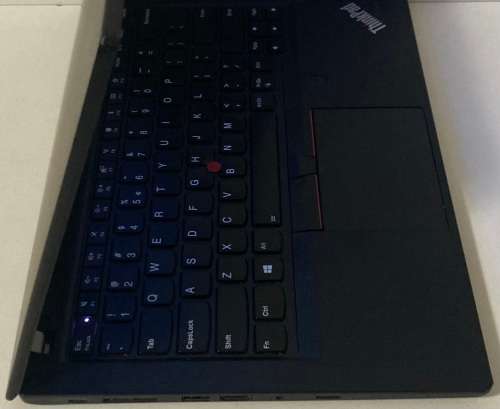 Lenovo T490 14` I7-8th Gen 8gb Ram 512gb Ssd In Good Working Condition