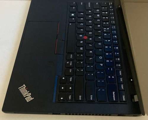 Lenovo T490 14` I7-8th Gen 8gb Ram 512gb Ssd In Good Working Condition