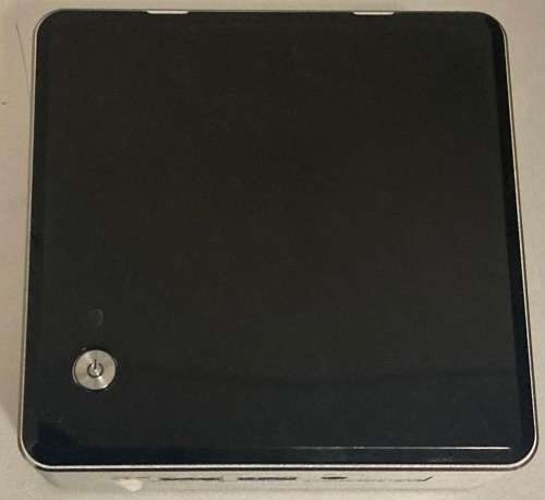 Nuc Mini Pc-NUC5i3MYHE I3 5Th Gen 4gb Ram 500gb Hdd In Excellent Working Condition.