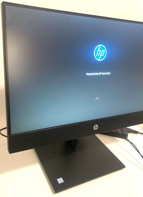 HP ProOne G5 AIO All In One PC 21.5 INCH i5-9th Gen 8GB 1TB In Good Working Condition