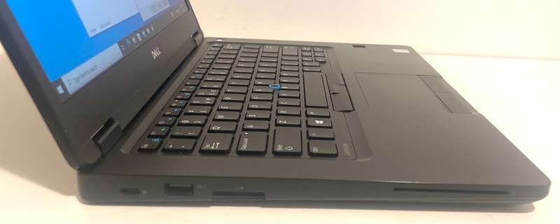 Dell Latitude 5480 i5, 7th Gen,8GB Ram 256GB SSD NVIDIA GeForce 930MX-2GB
