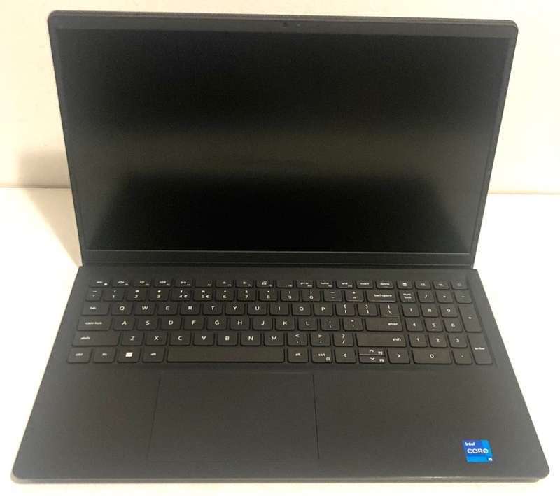 Dell Vostro 3510 Laptop i5 11th Gen 16gb Ram 256gb SSd Excellent Working Condition Faster Machine