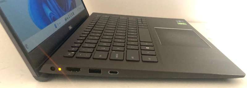 Dell Vostro 5042 14` i7-11th Gen 8gb Ram 1tb SSD with NVIDIA Geforce MX330 2GB GRAPHICS CARD