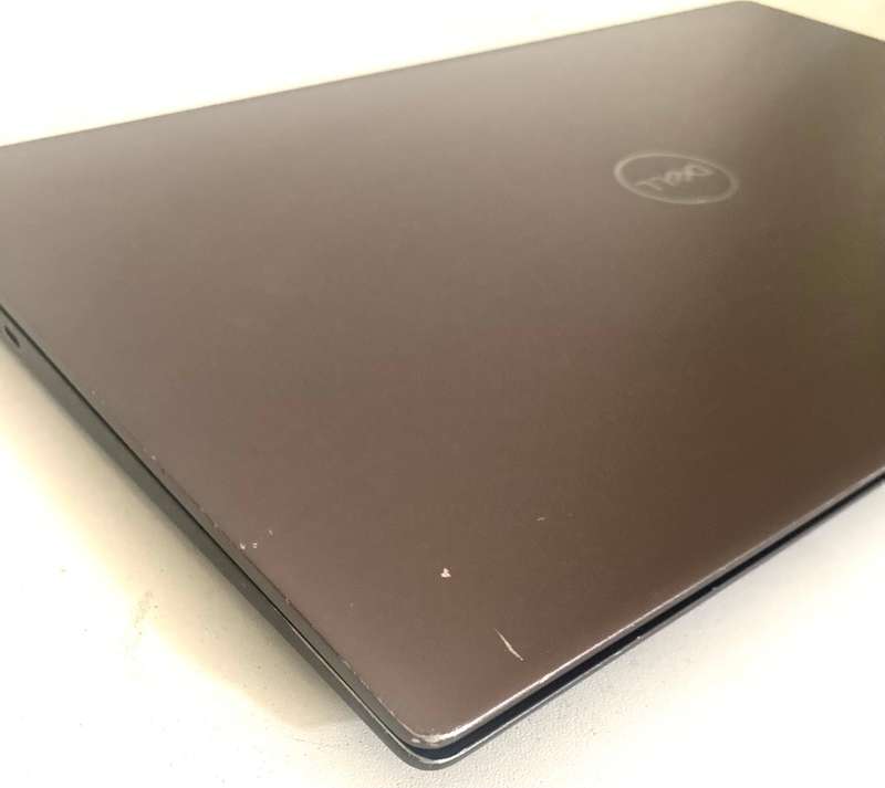 Dell Vostro 5042 14` i7-11th Gen 8gb Ram 1tb SSD with NVIDIA Geforce MX330 2GB GRAPHICS CARD