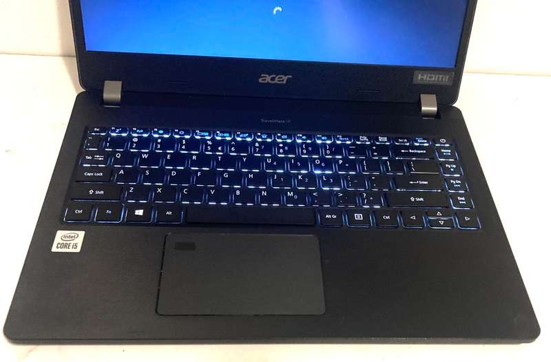 Acer TravelMate P2 TMP214-52 Notebook i5 10th Gen 8gb 512 gb SSD Excellent Working Condition