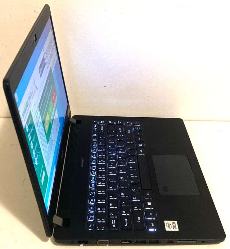 Acer TravelMate P2 TMP214-52 Notebook i5 10th Gen 8gb 512 gb SSD Excellent Working Condition