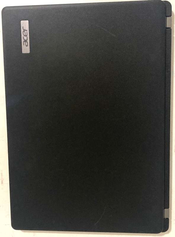 Acer TravelMate P2 TMP214-52 Notebook i5 10th Gen 8gb 512 gb SSD Excellent Working Condition