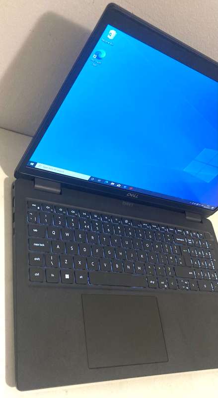 Dell Latitude 3520 i7 11th Gen 16Gb Ram 512gb Nvme SSD Excellent Working Condition