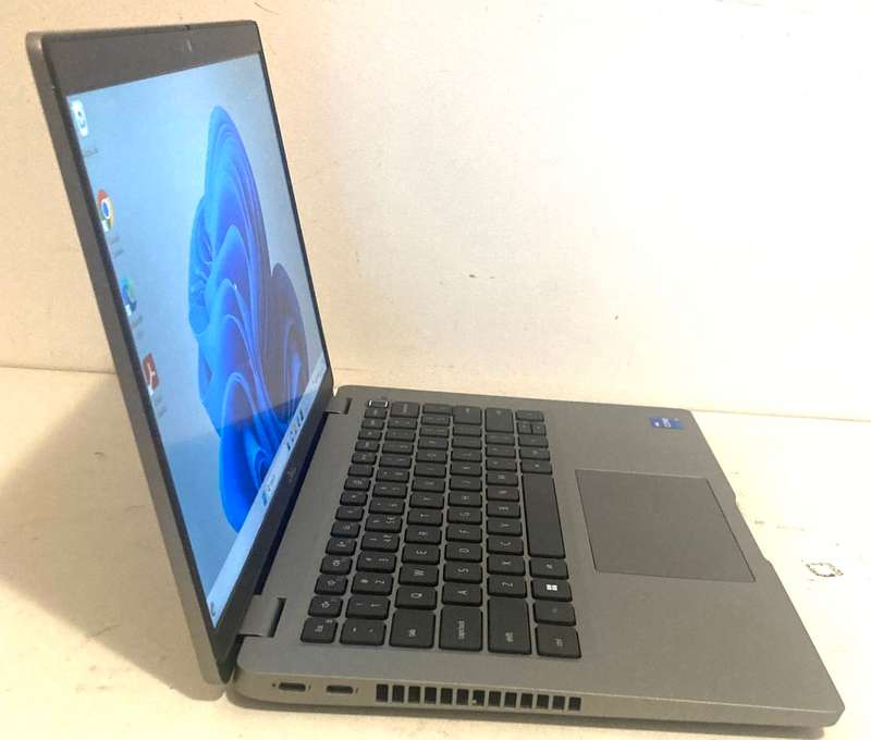 Dell Latitude 5430 i5 12th Gen 16gb Ram 256gb NVMe Ssd - DELL SUPPORT Expires 14 OCT 2025