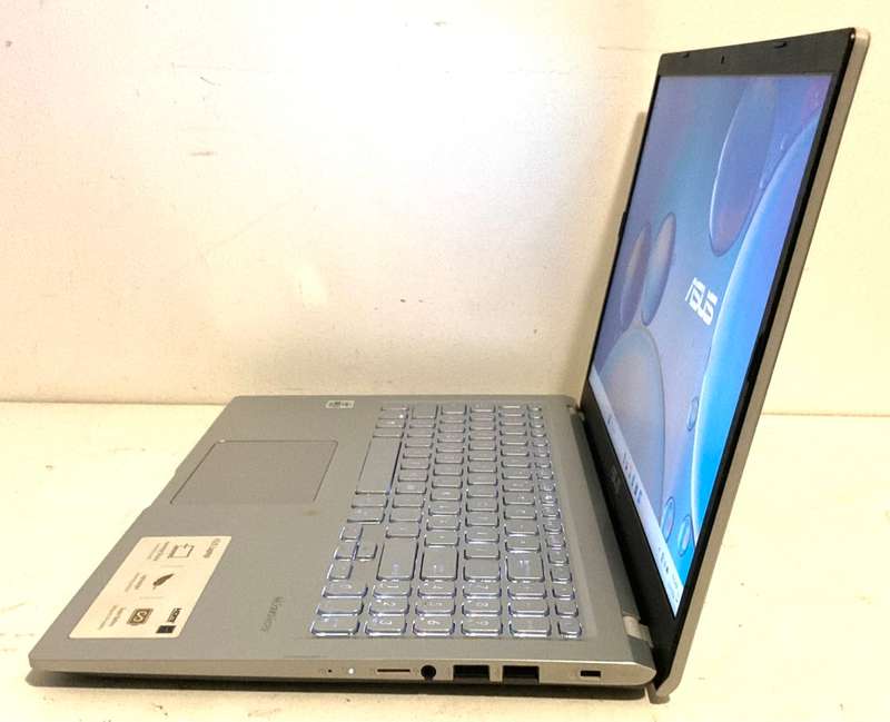 Asus VivoBook X515JA 15.6` i3 10th gen 8GB 256GB ssd Excellent Working Condition