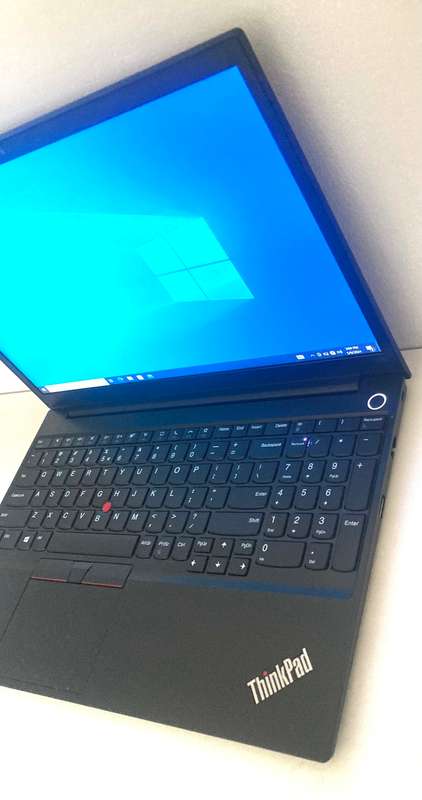 Lenovo ThinkPad Gen2 i5 11th Gen 8gb Ram 512gb SSD Excellent Working Condition