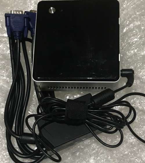 NUC INTEL CELERON N3050 Mini PC IN EXCELLENT CONDITION LATEST ONE
