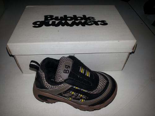Boys infants size 6 shoes Brand new Bubble Gummers