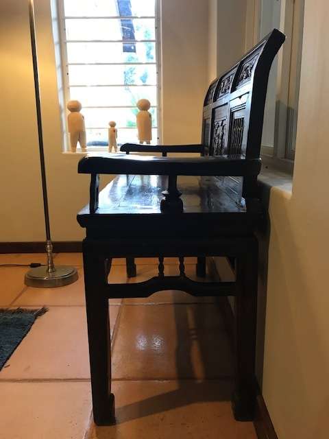 BEAUTIFUL HAND CARVED CHINESE BENCH