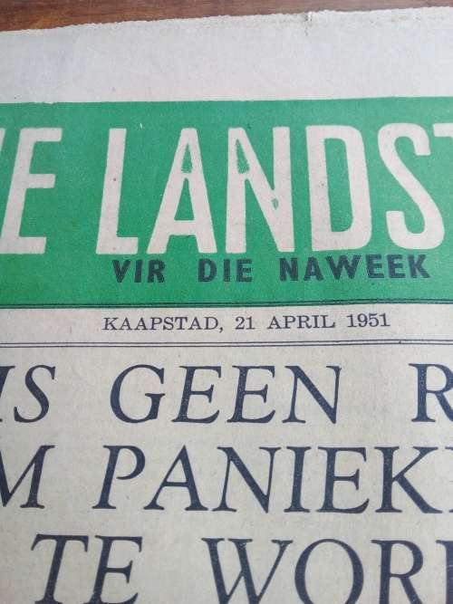 Collection of 2 x Vintage news papers and 2 x Vintage Magazines