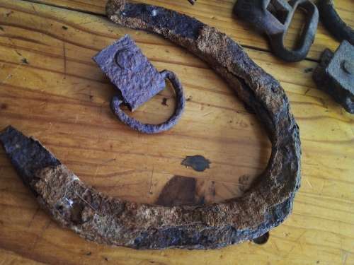 Anglo Boer War articles salvaged from Magersfontein 1899 / by Militaria collector in 1960.( Relist)
