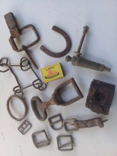 Articels salavaged from Deelfontein Yeomanry hospital site.( With brass tap)