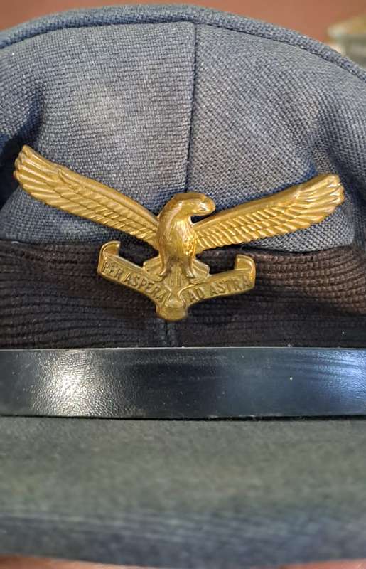 WW 11  SAAF HAT.