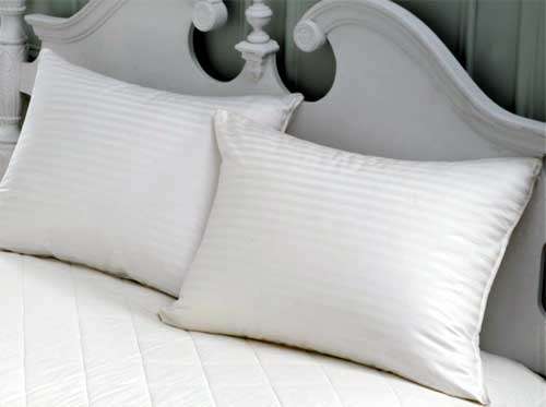 2 x PILLOWS - 600/700gsm - NECK SUPPORT + 2 x  PERCALE PILLOW CASES
