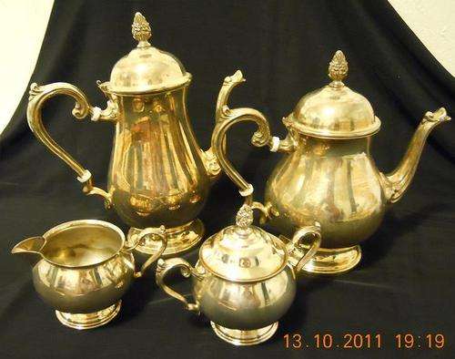 Silver Plater Coffee Pot, Tea Pot,Milk jug & Sugar bowl with Lid