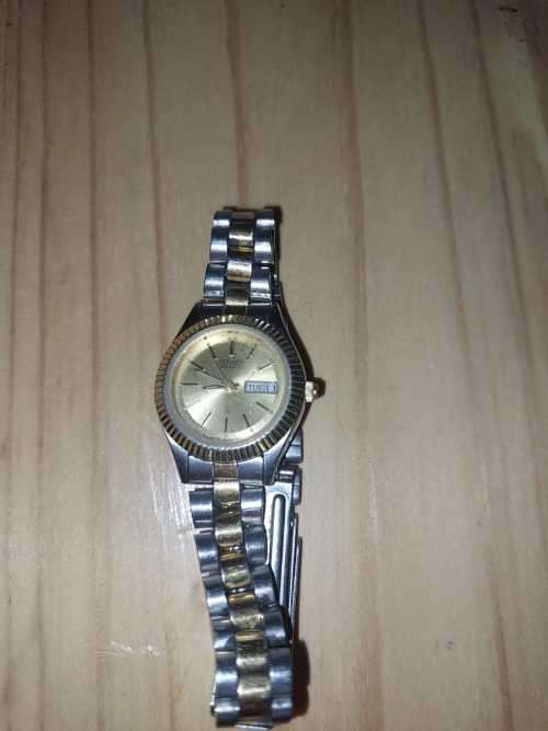 Ladies Quarts Watches Job Lot Untested