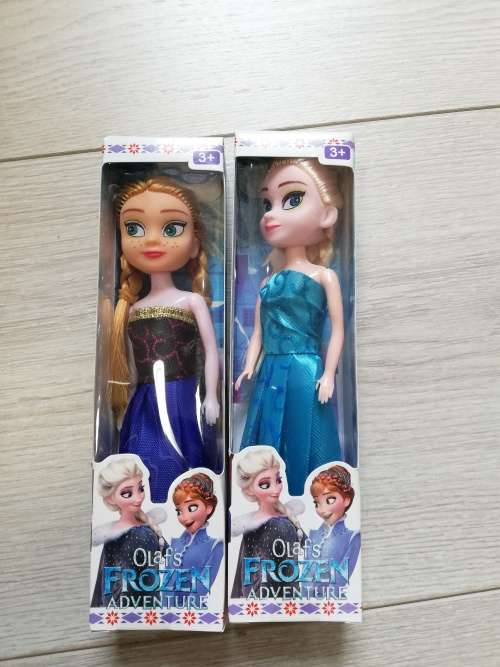 Frozen mini dolls each