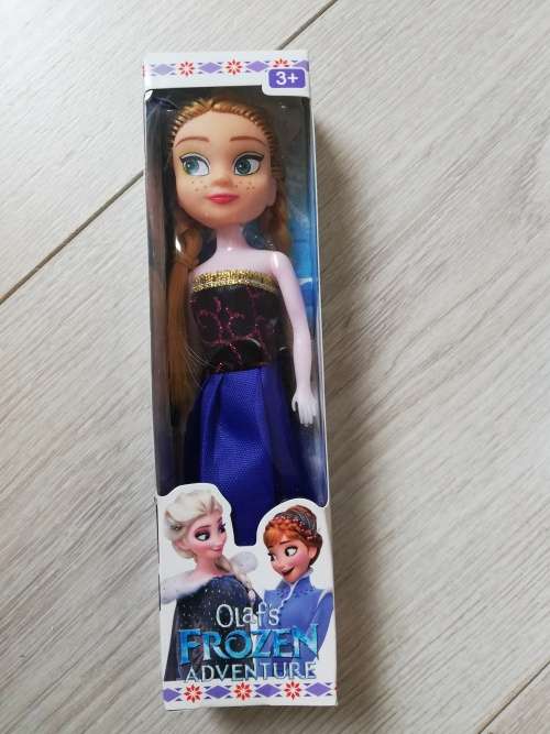 Frozen mini dolls each