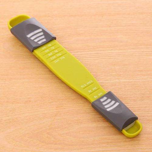 Adjustable measuring spoon