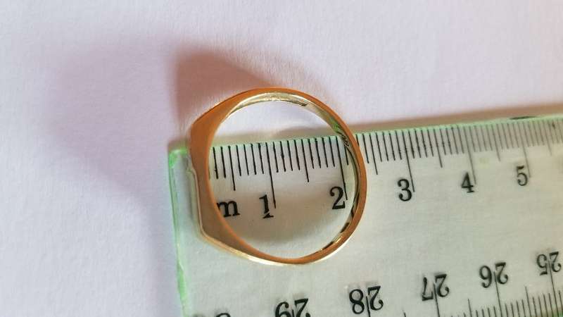 9ct Men's Solid Yellow Gold Ring with DIAMOND Crazy R1 Start