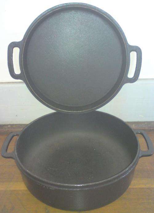 Cast Iron Pot