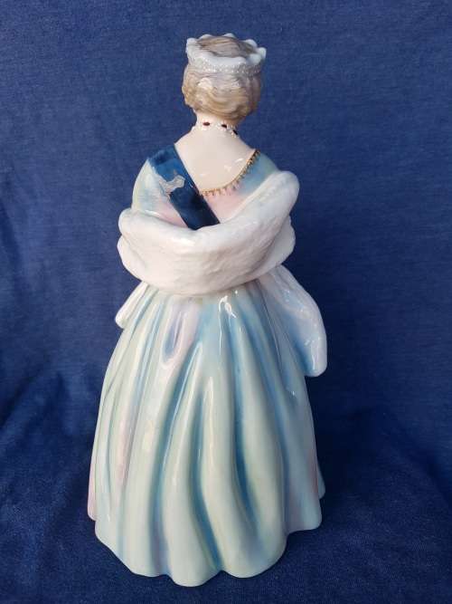 Royal Doulton-  Queen Elizabeth the Queen Mother 90th Birthday Figurine