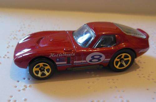 HOT WHEELS SHELBY COBRA DAYTONA