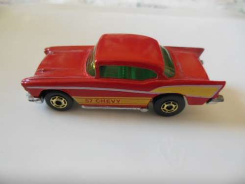 HOT WHEELS 57 CHEVY - GHO