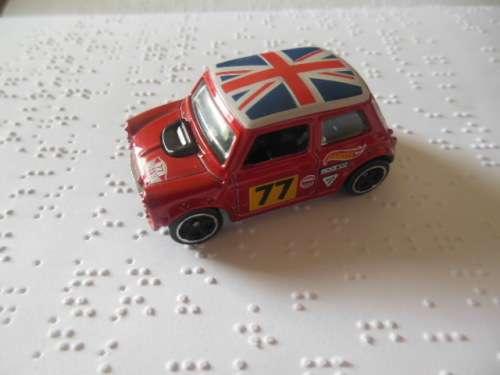 HOT WHEELS MINI