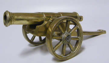 Solid Brass Cannon - 26cm long, 1.4kg - LAST ONE in stock!