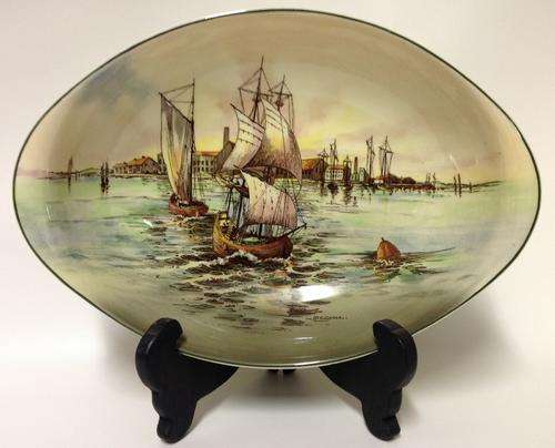 Royal Doulton Oval Bowl - 26.5x18.5cm, 6cm deep - Signed by artist WC Grace (circa 1902 - 1960)