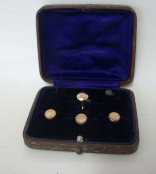 4 Antique Cufflinks in Vintage box