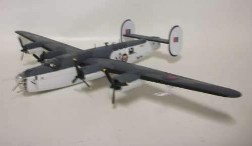 Die Cast Model - CORGI AVIATION ARCHIVE - Consolidated B-24D Liberator  1:72 scale