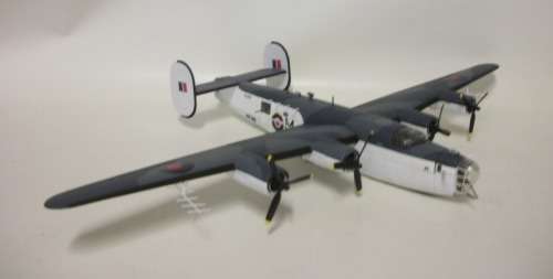 Die Cast Model - CORGI AVIATION ARCHIVE - Consolidated B-24D Liberator  1:72 scale