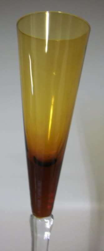 5 Colourful Champange Flutes in a sturdy vase holder - Perfect as a vase or for champagne!