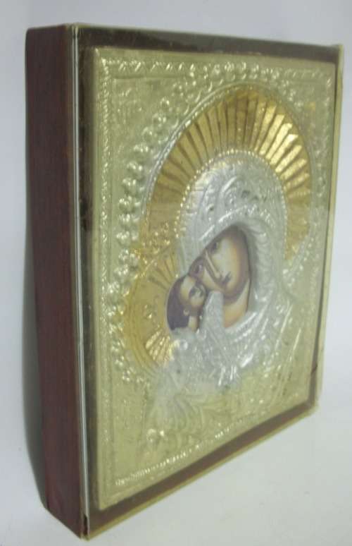 Composite Plaque of Mary and Jesus on Wood - 19.5x16cm