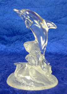 Glass Dolphin - Damage Free! R1 N/R!!!