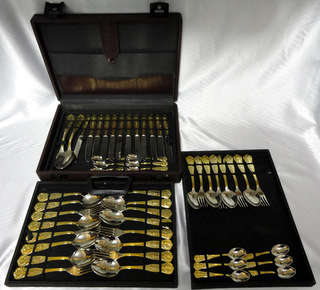 Gold Plated - 12 Place Cutlery Set and Serving Utensils (50Pc) in Case - Unbelievable R1 N/R