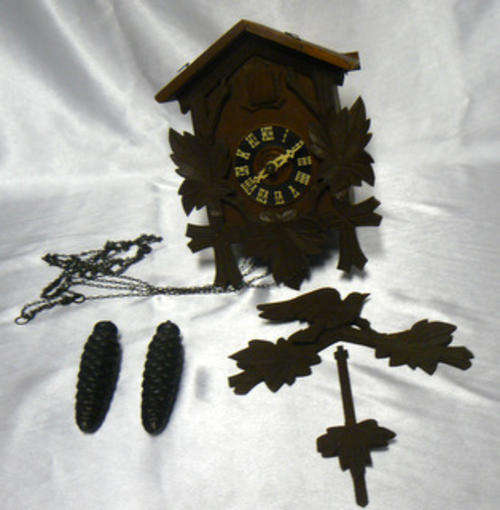 Cuckoo Clock with weights, chains and pendulum - Read Description