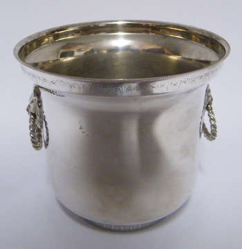 Silver Plated Ice Bucket with lion's head ring handles - Nice!