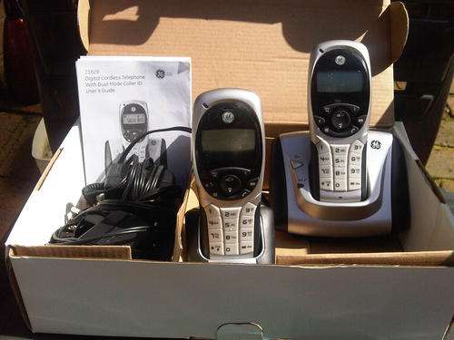 GE 21828 Duo Cordless Telephones