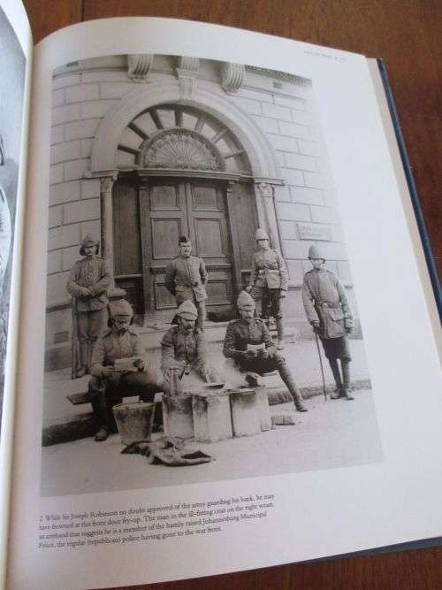 A VISION OF THE PAST: South Africa in Photographs 1843-1910 - Compiled by Mona De Beer